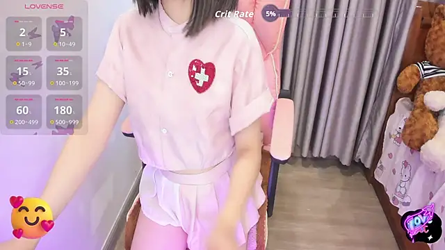 Snapshot of Yuka_Chan chatting on October 26, 2025, 1:33 am Yuka Chan online show from October 26, 2025, 1:33 am