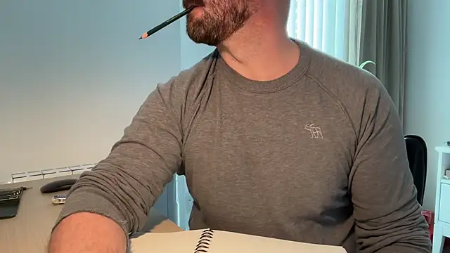 Snapshot of Mr_Beef chatting on December 31, 2024, 2:03 pm Mr Beef online show from December 31, 2024, 2:03 pm