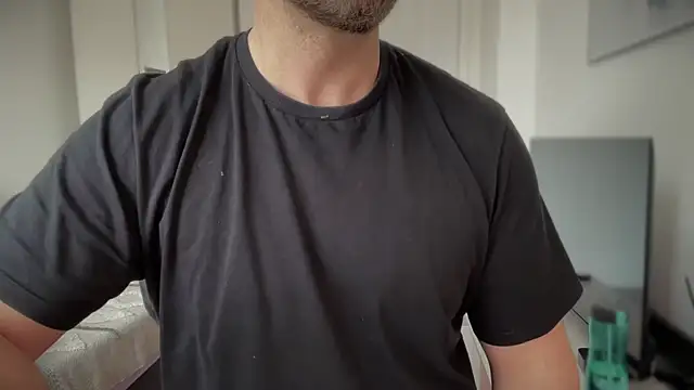 Snapshot of Mr_Beef chatting on February 21, 2025, 9:34 am Mr Beef online show from February 21, 2025, 9:34 am