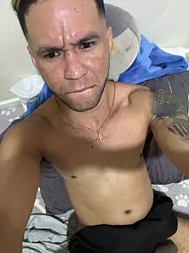 Rafa garcia28 online show from February 27, 2026, 10:10 pm