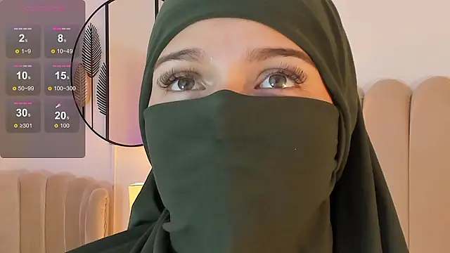 Snapshot of anna-henao chatting on December 4, 2024, 1:31 pm anna-henao online show from December 4, 2024, 1:31 pm