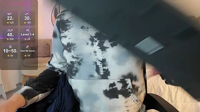 Snapshot of anna-henao chatting on December 20, 2024, 12:49 pm anna-henao online show from December 20, 2024, 12:49 pm