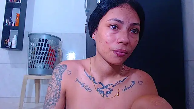 Snapshot of harry_lia_ chatting on May 16, 2026, 9:13 pm harry lia online show from May 16, 2026, 9:13 pm