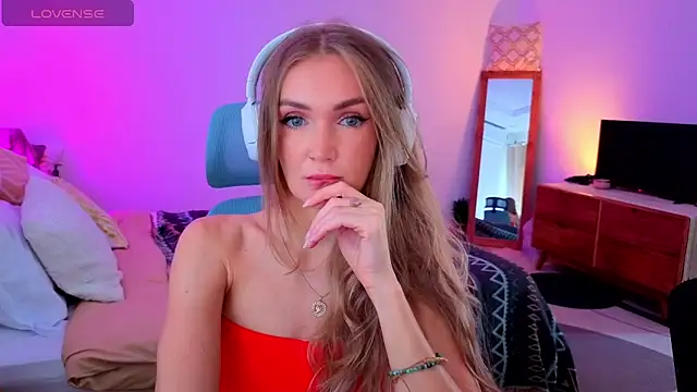 PrincessVS online show from November 6, 2025, 4:35 am