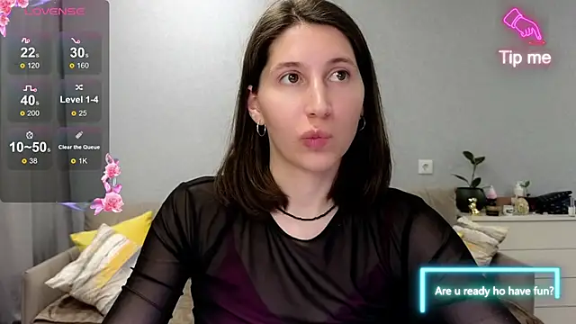 marrycolins online show from March 21, 2025, 1:12 pm