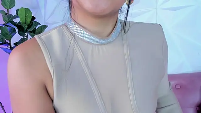 Snapshot of LinnaGardenia chatting on January 28, 2025, 1:49 pm LinnaGardenia online show from January 28, 2025, 1:49 pm