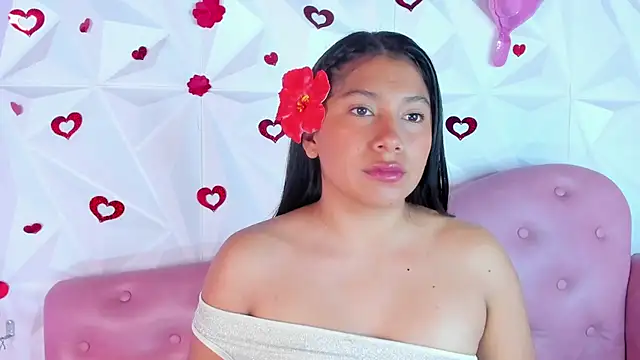 Snapshot of LinnaGardenia chatting on February 16, 2025, 2:32 pm LinnaGardenia online show from February 16, 2025, 2:32 pm