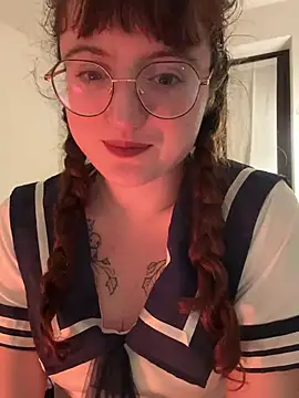 Snapshot of _foxygirl_ chatting on February 18, 2025, 5:53 pm  foxygirl  online show from February 18, 2025, 5:53 pm