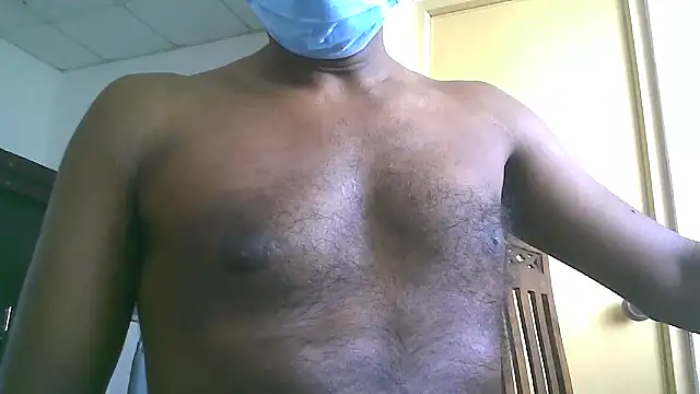 Snapshot of chocodk01 chatting on February 23, 2026, 11:18 am chocodk01 online show from February 23, 2026, 11:18 am