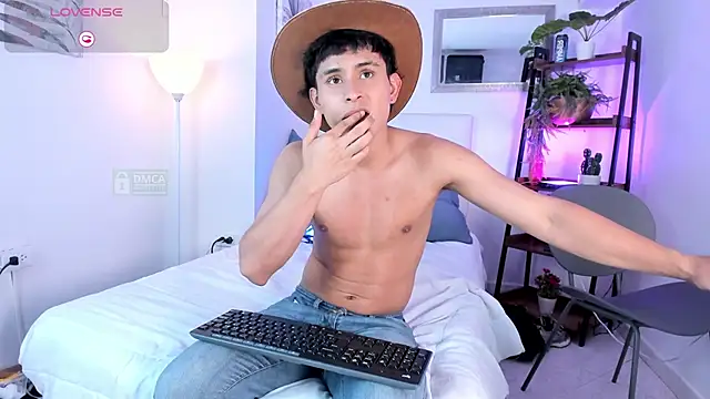 Jhonny-Blake online show from May 22, 2026, 8:47 pm
