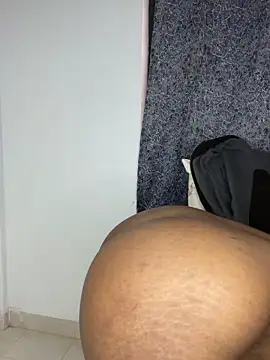 Snapshot of chocogirl01 chatting on September 11, 2025, 10:04 am chocogirl01 online show from September 11, 2025, 10:04 am