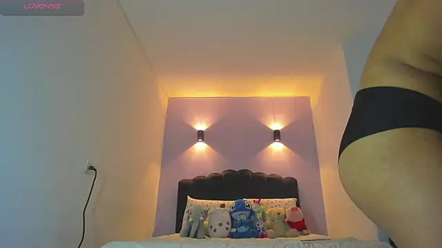 Snapshot of Sofia_Clauss_ chatting on March 4, 2026, 4:07 am Sofia Clauss online show from March 4, 2026, 4:07 am