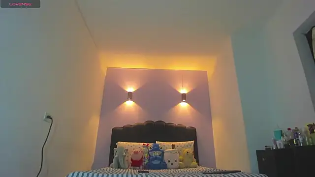 Snapshot of Sofia_Clauss_ chatting on March 11, 2026, 4:40 am Sofia Clauss online show from March 11, 2026, 4:40 am