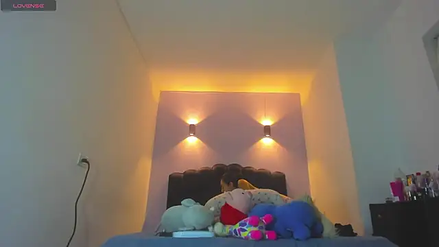 Snapshot of Sofia_Clauss_ chatting on March 16, 2026, 4:18 am Sofia Clauss online show from March 16, 2026, 4:18 am