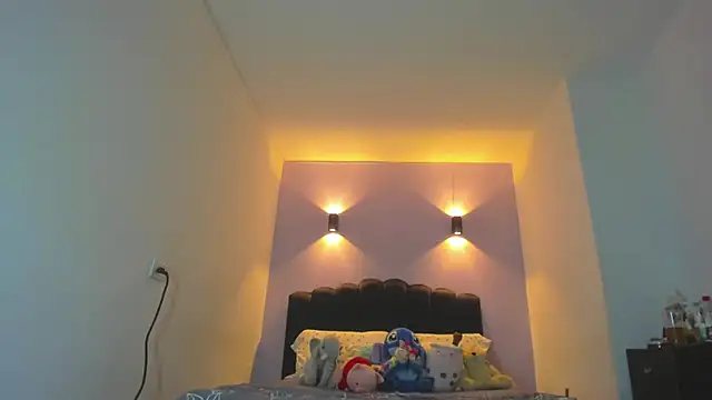 Snapshot of Sofia_Clauss_ chatting on March 25, 2026, 4:18 am Sofia Clauss online show from March 25, 2026, 4:18 am