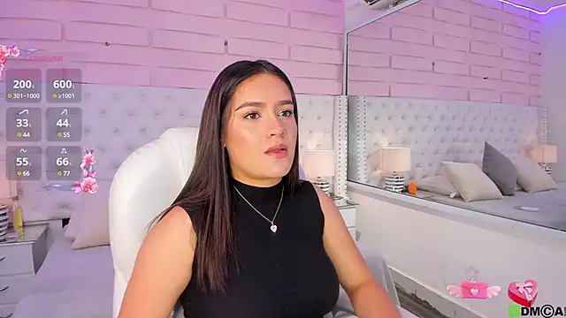 Yaaky  online show from January 17, 2025, 8:22 pm