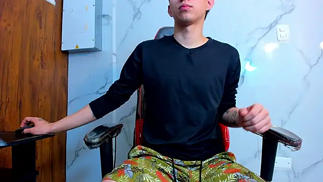 Snapshot of JeanRam18 chatting on March 4, 2026, 1:06 pm JeanRam18 online show from March 4, 2026, 1:06 pm