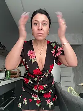 CuteNata online show from February 10, 2026, 11:03 am