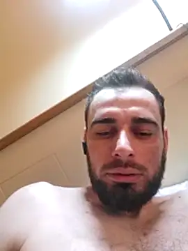 Snapshot of Marcel0007 chatting on April 2, 2026, 8:12 am Marcel0007 online show from April 2, 2026, 8:12 am