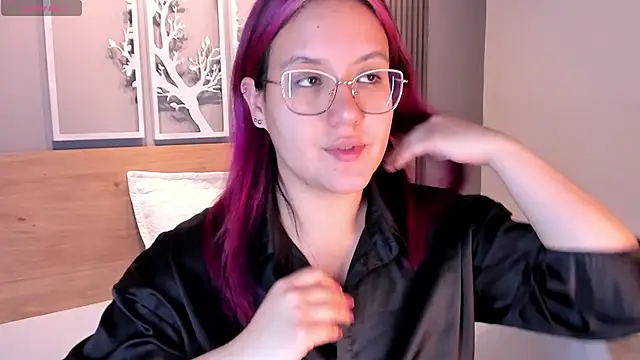 Snapshot of sweet--emily chatting on December 14, 2025, 2:50 am sweet--emily online show from December 14, 2025, 2:50 am