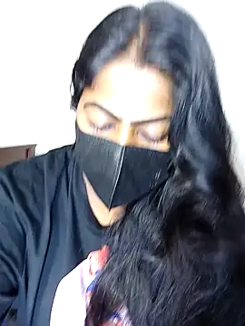 Snapshot of DISNI1997 chatting on December 9, 2024, 8:01 pm DISNI1997 online show from December 9, 2024, 8:01 pm