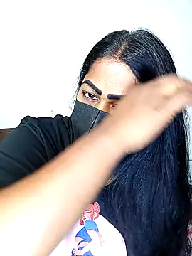 Snapshot of DISNI1997 chatting on December 26, 2024, 8:21 pm DISNI1997 online show from December 26, 2024, 8:21 pm