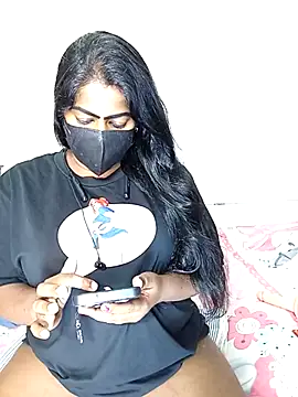 Snapshot of DISNI1997 chatting on February 14, 2025, 5:19 am DISNI1997 online show from February 14, 2025, 5:19 am