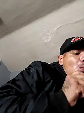 antswallowsxxx online show from November 14, 2025, 3:27 am