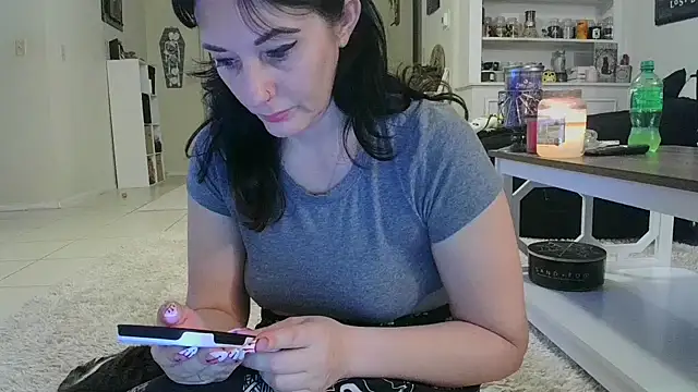 Snapshot of CrystalLakeXO chatting on October 29, 2025, 6:26 am CrystalLakeXO online show from October 29, 2025, 6:26 am