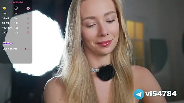 Snapshot of Vika54784 chatting on January 24, 2025, 8:11 pm Vika54784 online show from January 24, 2025, 8:11 pm