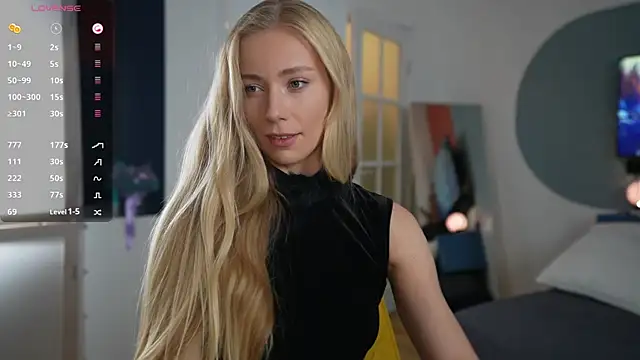 Snapshot of Vika54784 chatting on January 31, 2025, 3:22 pm Vika54784 online show from January 31, 2025, 3:22 pm