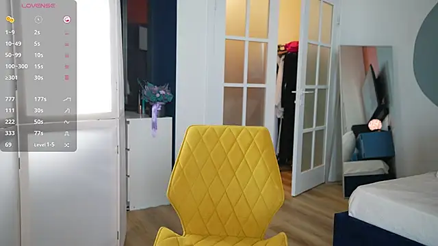 Snapshot of Vika54784 chatting on February 7, 2025, 6:45 am Vika54784 online show from February 7, 2025, 6:45 am