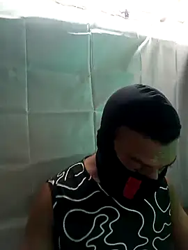 Snapshot of model_yesx chatting on February 5, 2026, 2:38 am model yesx online show from February 5, 2026, 2:38 am