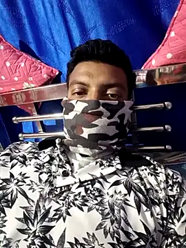 Snapshot of model_yesx chatting on February 21, 2026, 5:14 pm model yesx online show from February 21, 2026, 5:14 pm