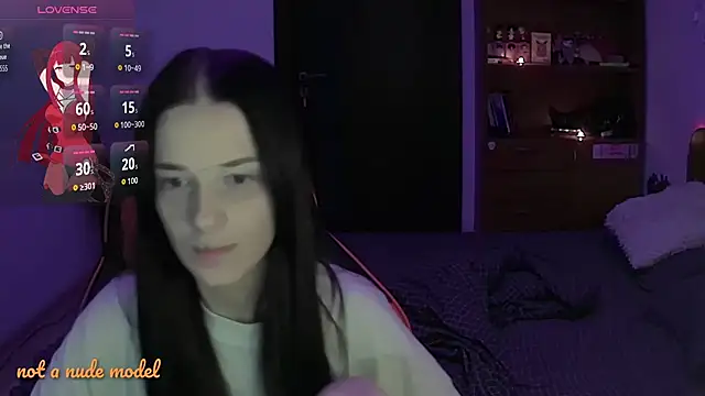 Snapshot of Miya_Dream_UKR chatting on November 23, 2025, 1:27 am Miya Dream UKR online show from November 23, 2025, 1:27 am