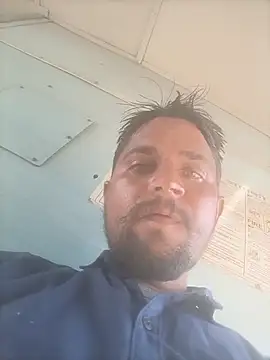 Snapshot of lovesuna chatting on February 26, 2025, 4:58 am lovesuna online show from February 26, 2025, 4:58 am