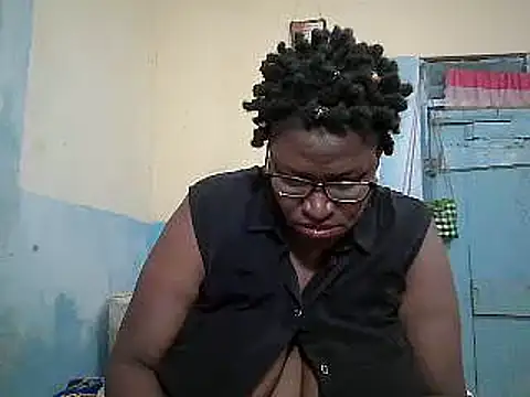 Snapshot of sexy_bigboobss chatting on July 16, 2026, 6:41 am sexy bigboobss online show from July 16, 2026, 6:41 am