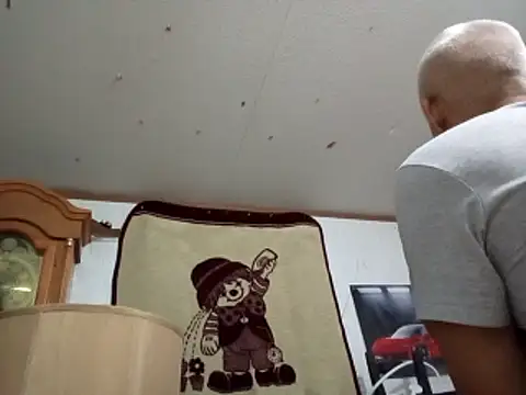 Xoc8  online show from November 29, 2025, 1:52 am