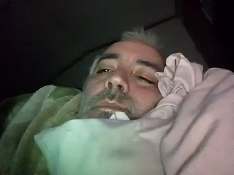 Snapshot of Xoc8_ chatting on February 6, 2026, 4:17 am Xoc8 online show from February 6, 2026, 4:17 am