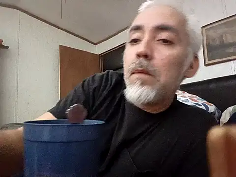 Snapshot of Xoc8_ chatting on February 16, 2026, 3:35 am Xoc8 online show from February 16, 2026, 3:35 am