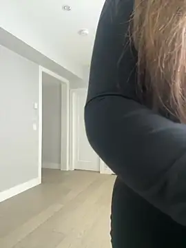 Snapshot of jAsMinE678 chatting on October 28, 2025, 6:32 pm jAsMinE678 online show from October 28, 2025, 6:32 pm