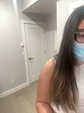 jAsMinE678 online show from April 4, 2026, 11:08 am