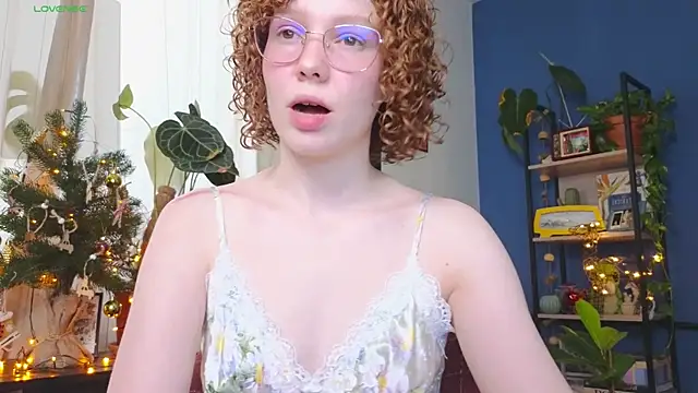 Snapshot of _lightmyfire chatting on December 31, 2024, 9:53 am lightmyfire online show from December 31, 2024, 9:53 am