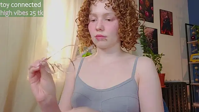 Snapshot of _lightmyfire chatting on February 27, 2025, 5:45 am lightmyfire online show from February 27, 2025, 5:45 am