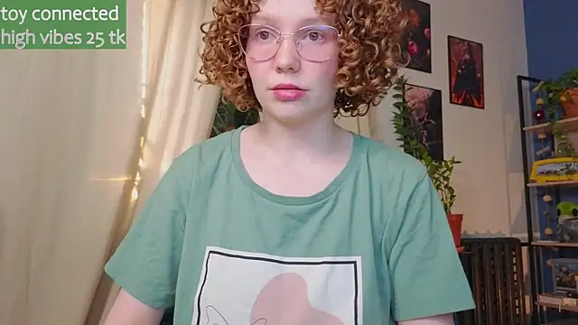 Snapshot of _lightmyfire chatting on February 28, 2025, 5:04 am lightmyfire online show from February 28, 2025, 5:04 am