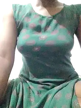 Snapshot of rituporna2004 chatting on March 22, 2025, 3:20 am rituporna2004 online show from March 22, 2025, 3:20 am