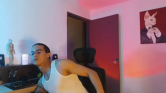 Snapshot of alejo_x3 chatting on September 13, 2025, 1:27 am alejo x3 online show from September 13, 2025, 1:27 am