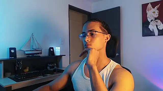 alejo x3 online show from November 1, 2025, 10:12 pm