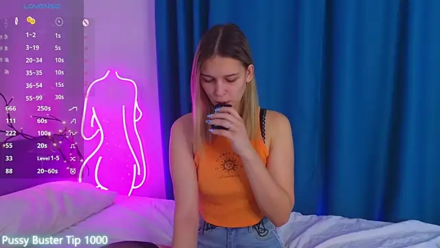 KimberliDean online show from February 2, 2025, 6:26 am