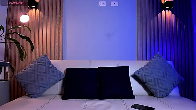 SymonPrince online show from September 18, 2025, 11:51 pm